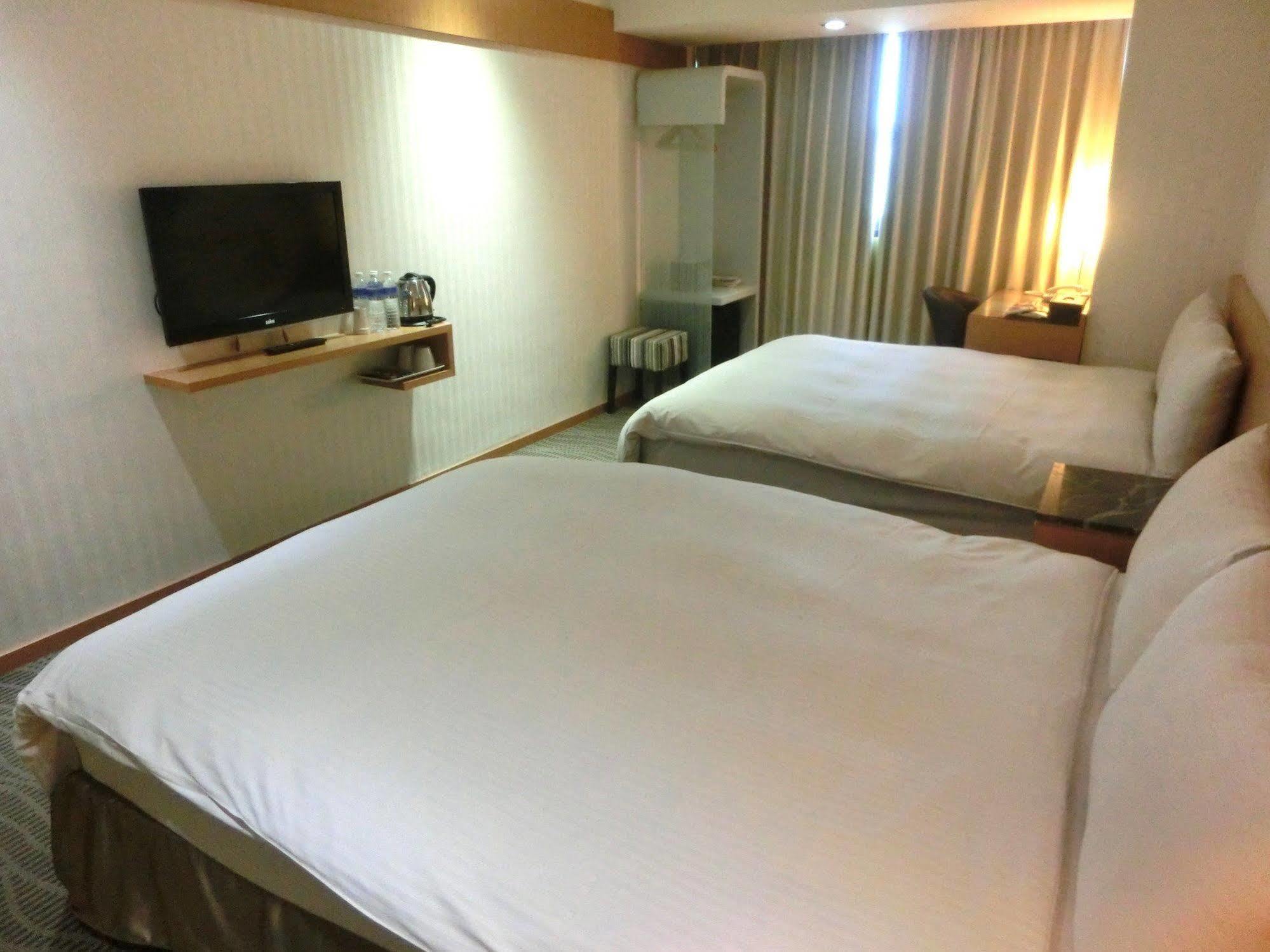 Ximen Relite Hotel Taipei Eksteriør bilde